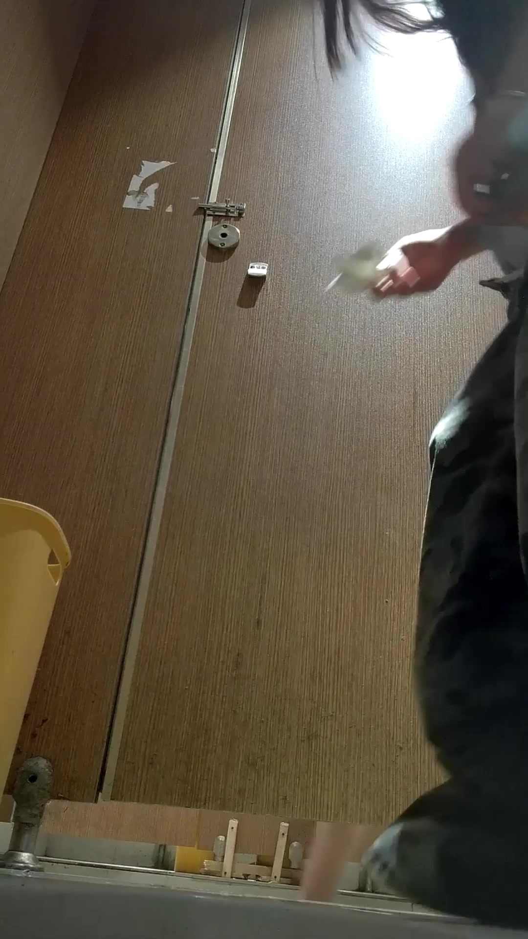 Toilet Spy — 0130(17) — screenshot 2
