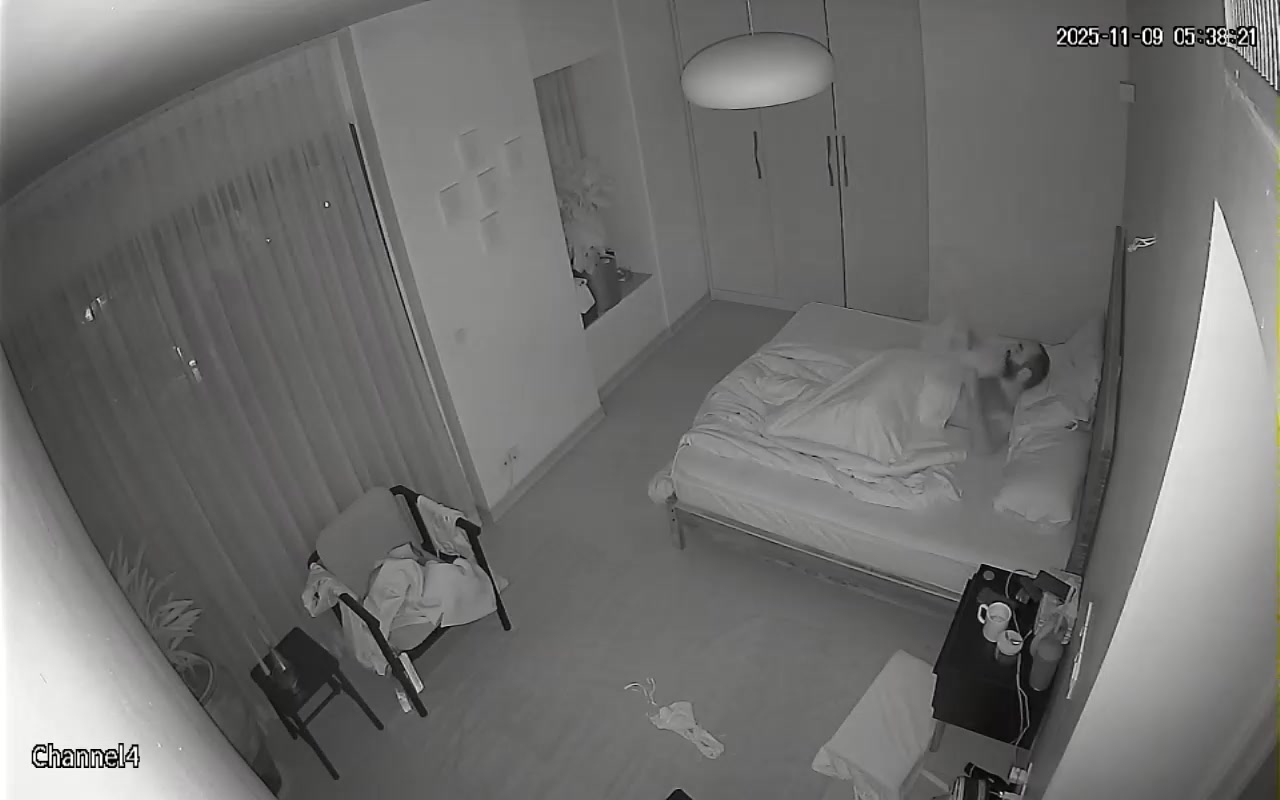 Hidden Voyeur — 1_5179177156734879573 — screenshot 2