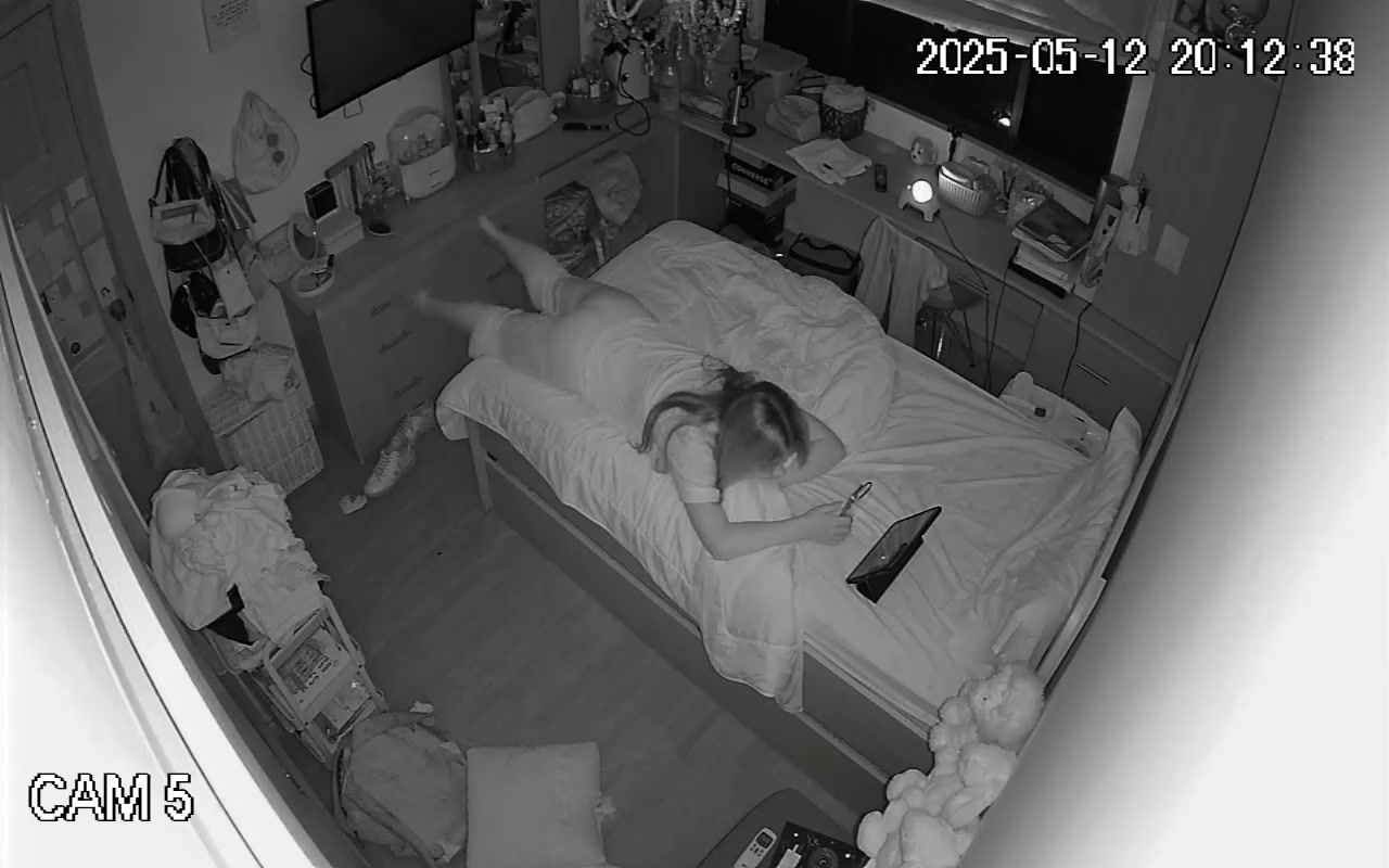 Hidden Voyeur 2 — 1_5181882157202670929 — screenshot 2