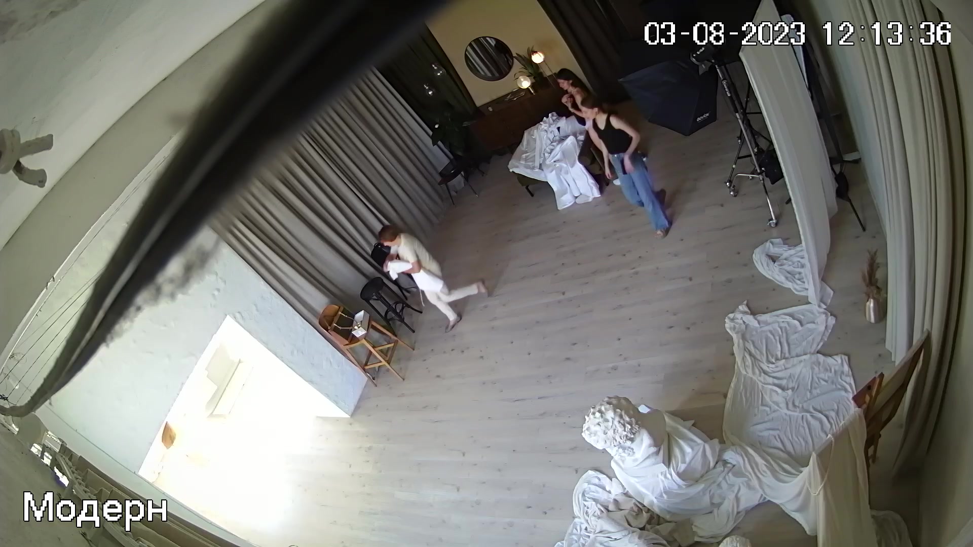 Hidden Voyeur 2 — 4_5773792091553404190 — screenshot 2