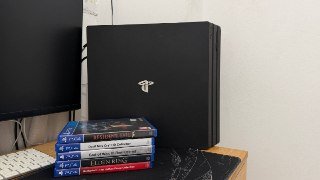 PlayStation 4 Pro с играми