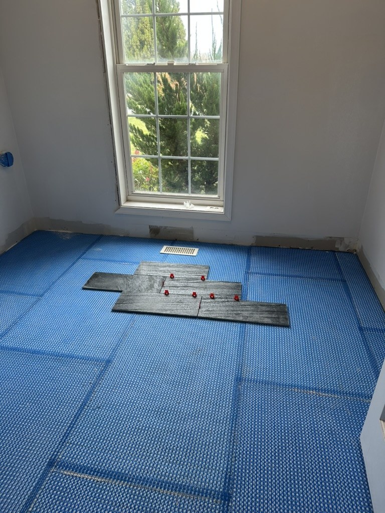 Laying out the laundry-room floor tile