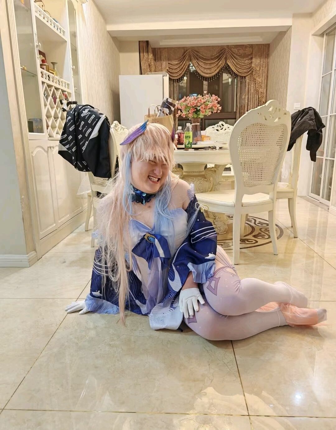 https://files.catbox.moe/0g7t69.jpeg