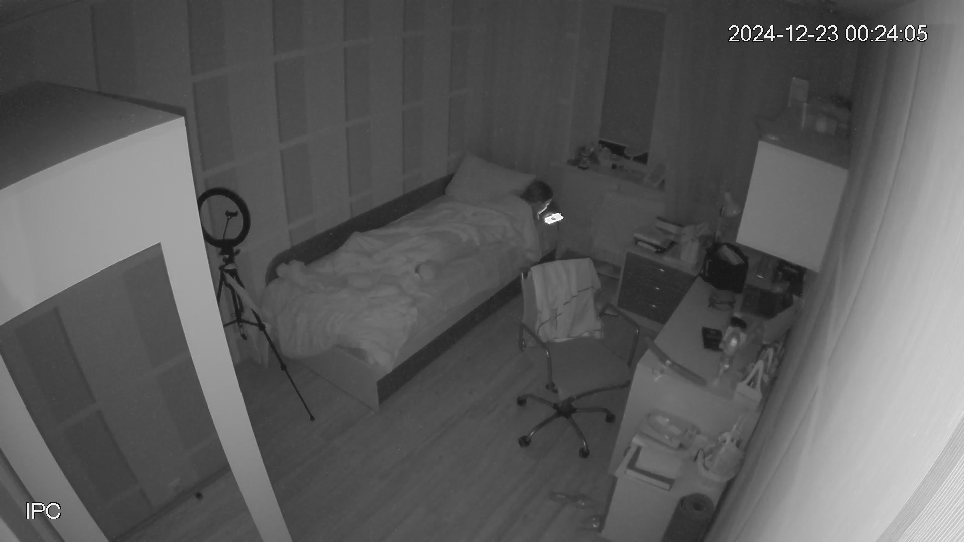 Hidden Voyeur 2 — 1_5059875502261536595 — screenshot 2