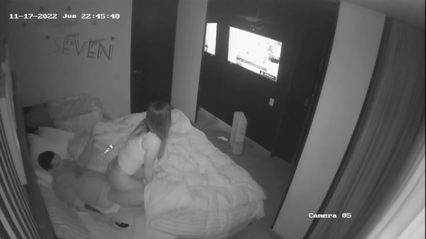 Hidden Voyeur 2 — 1_4906810469924209364 — screenshot 2