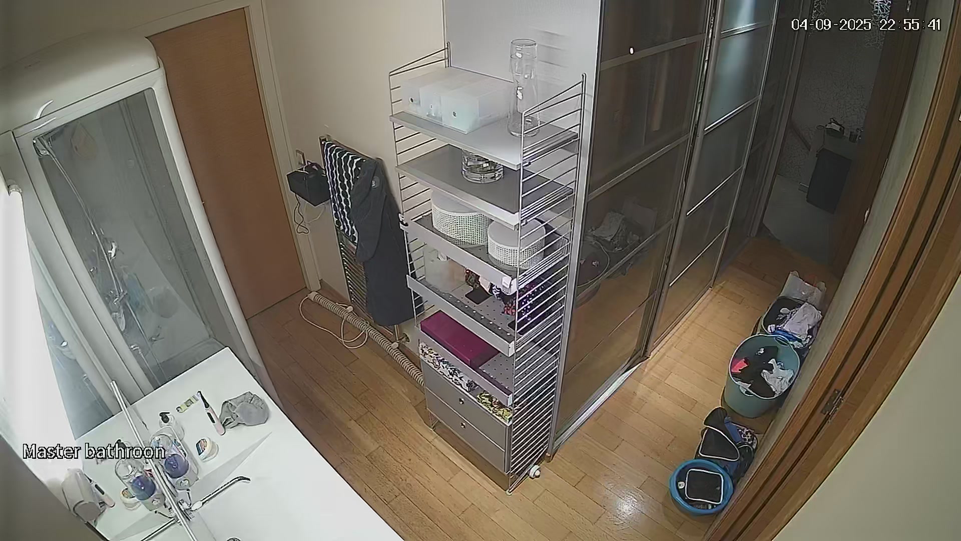Hidden Voyeur 2 — 4_5830179359972924785 — screenshot 2