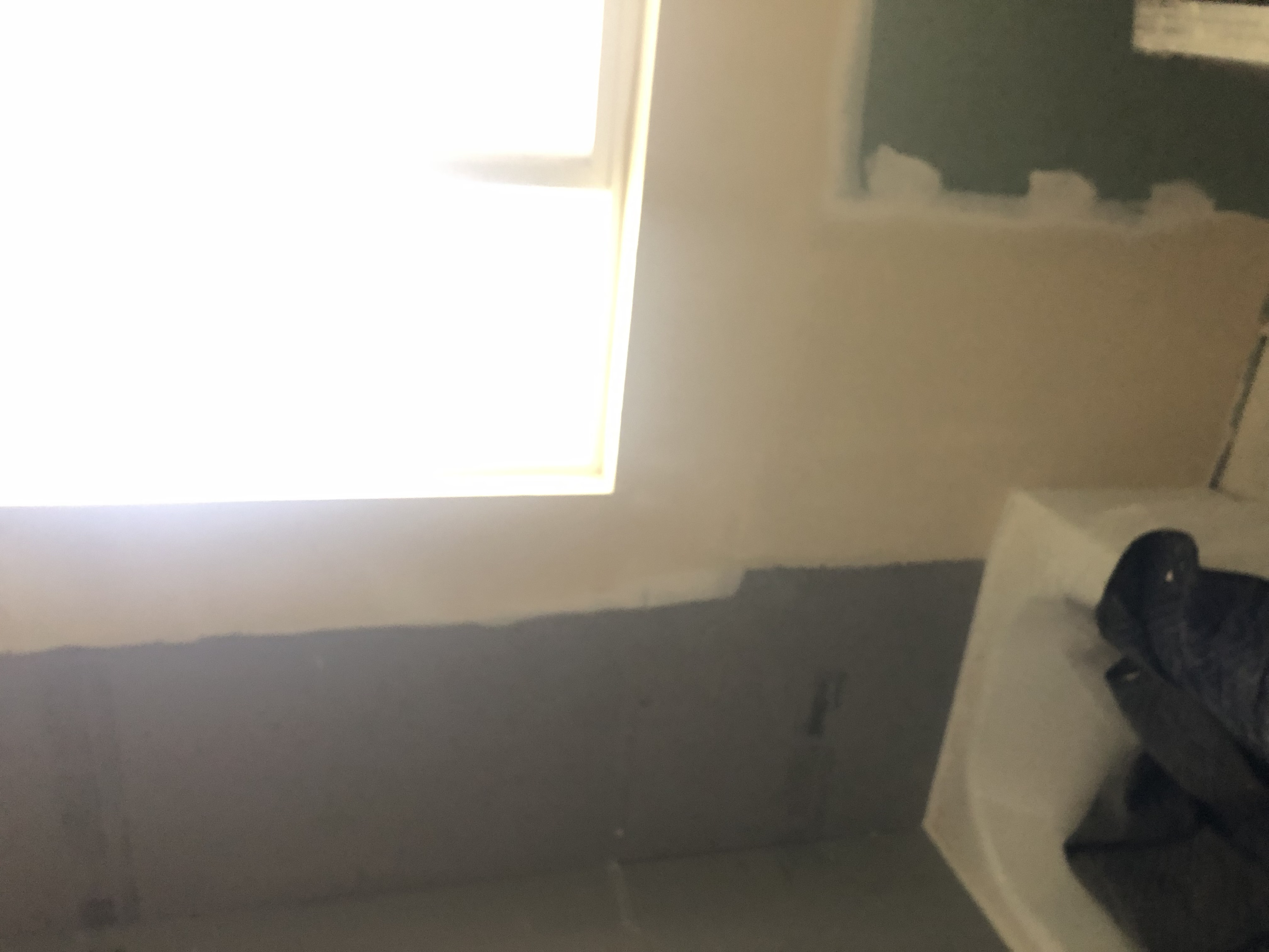 Joint compound on shower edges. Should I remove? r/HomeImprovement