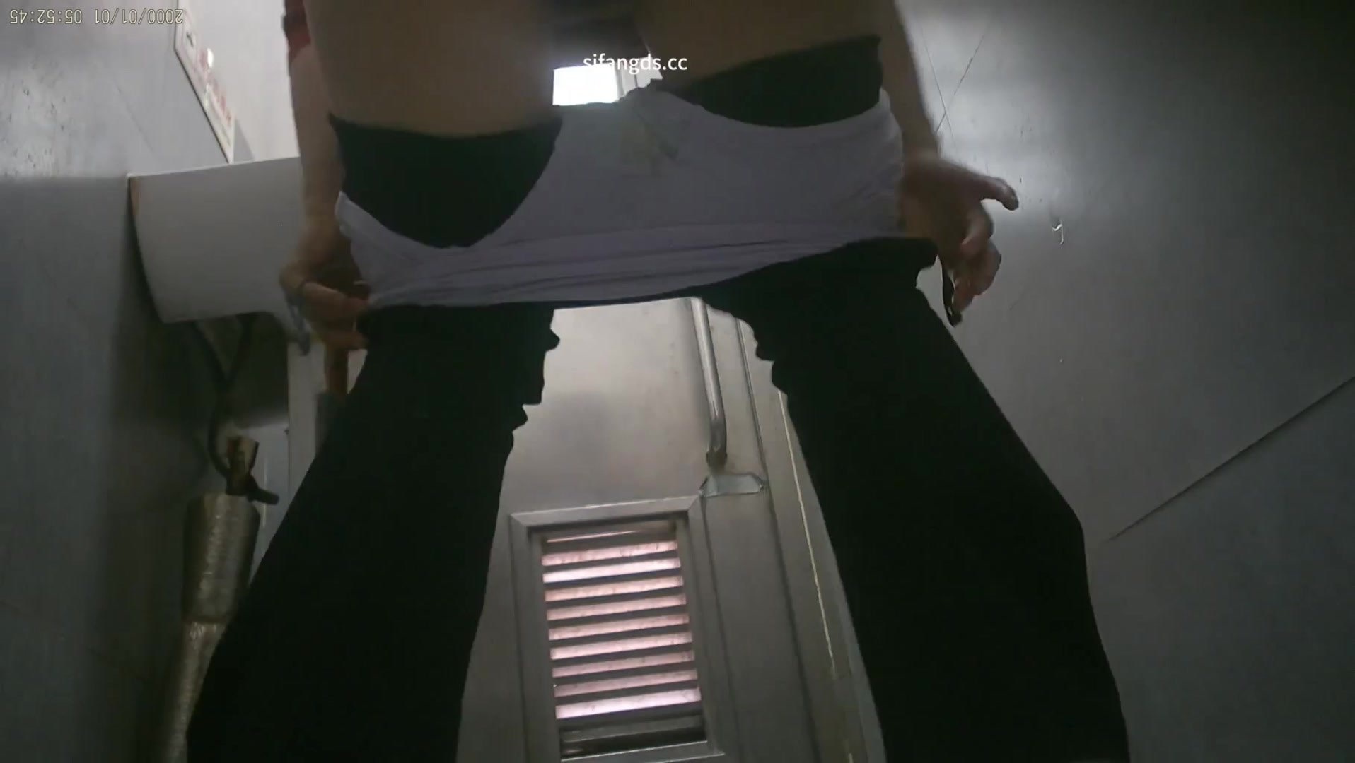 Toilet Spy — 1227(38) — screenshot 2