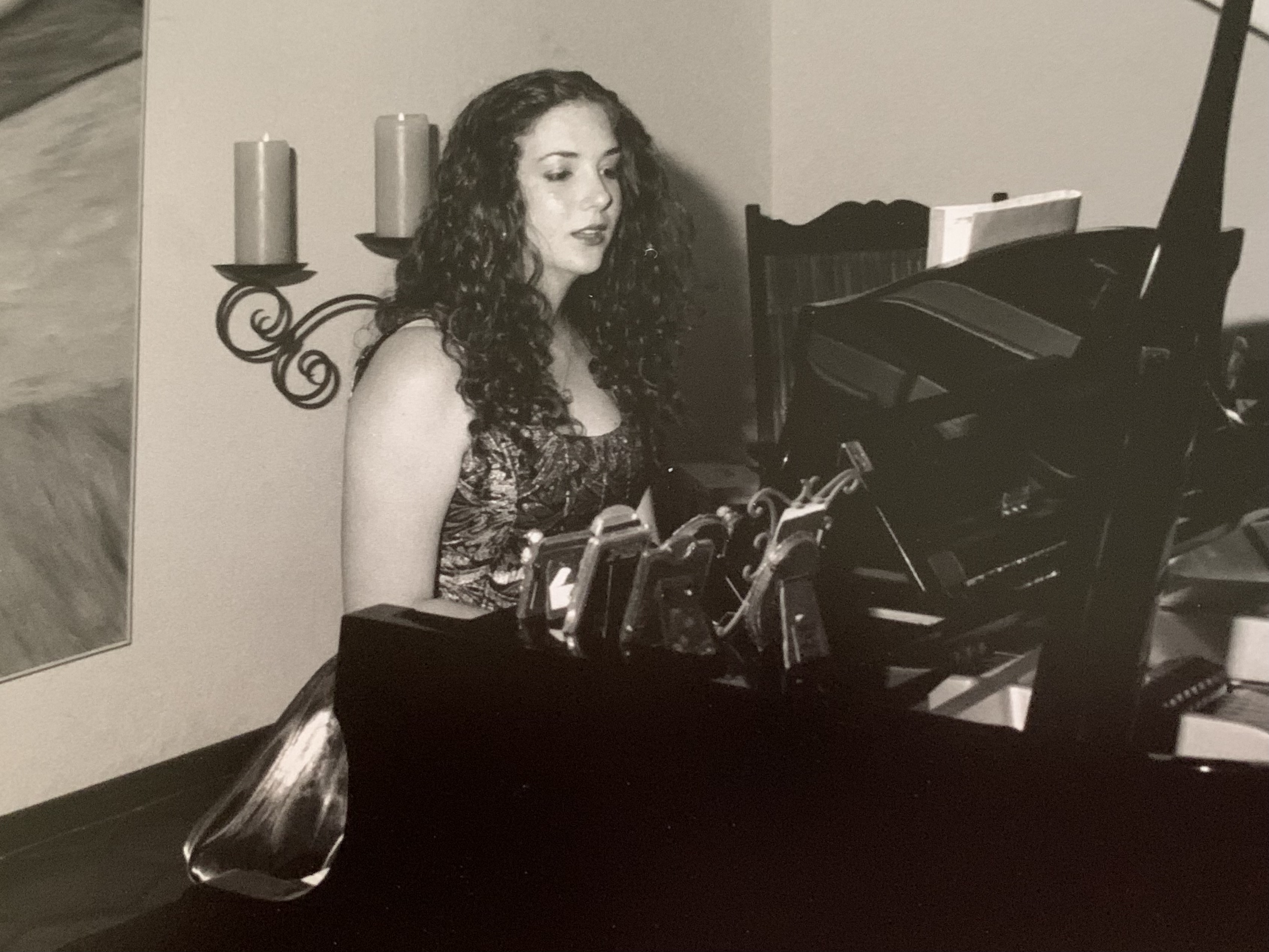 Krishna Alexandra at piano