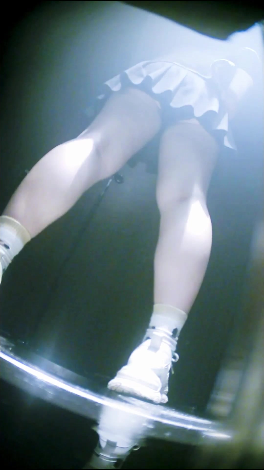 Toilet Spy — 0106(55) — screenshot 2