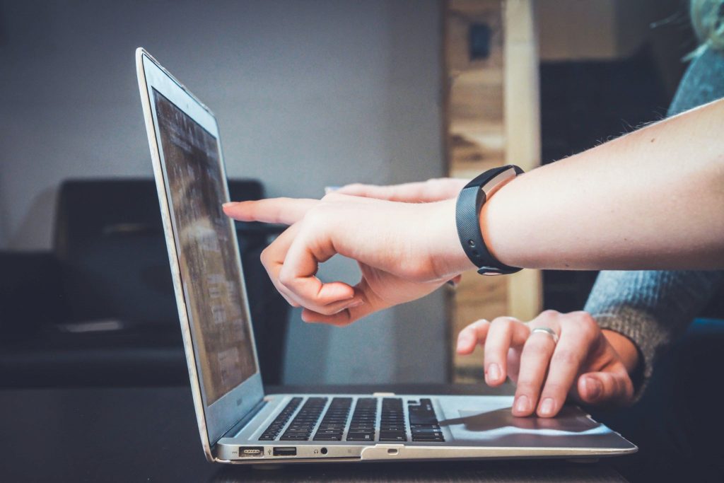 Tính năng của phần mềm chăm sóc khách hàng CRM
