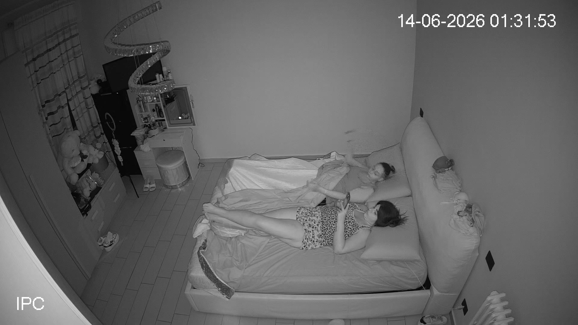 Hidden Voyeur — 1_5042205255186515609 — screenshot 2