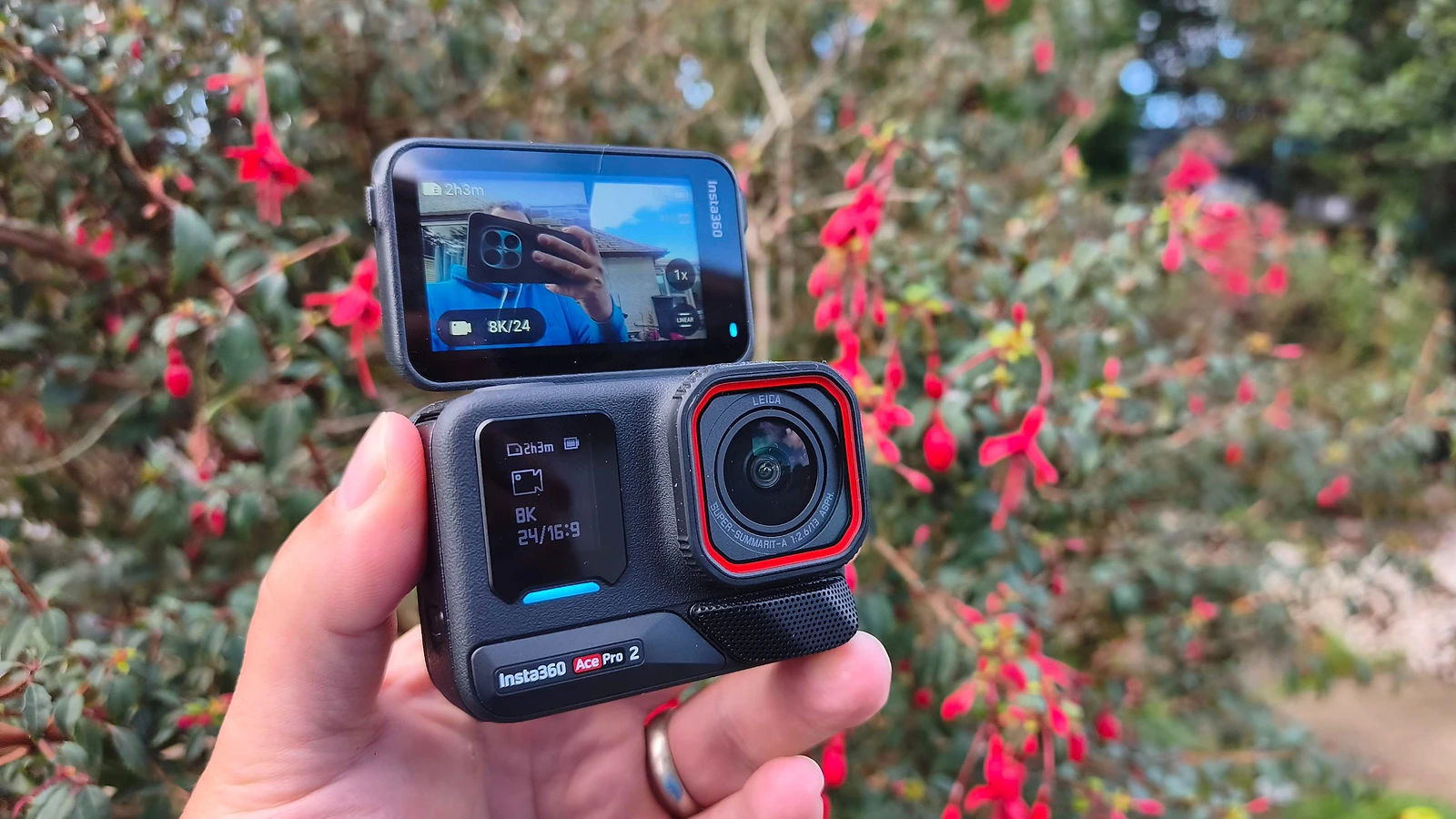 Insta360 Ace Pro 2: Camera hành trình 'phá đảo' mọi giới hạn cũ! - Hình 1