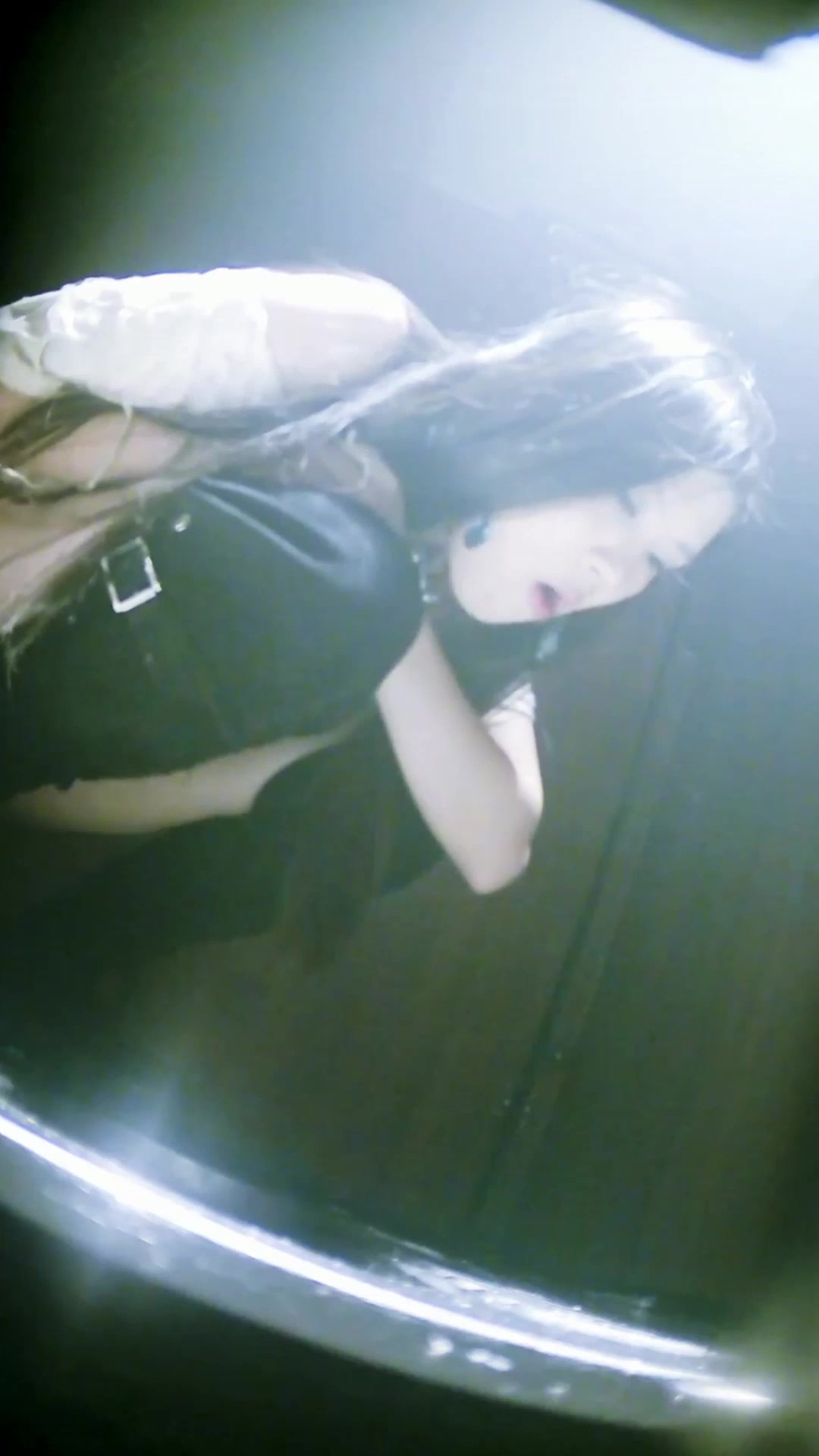 Toilet Spy — 0106(31) — screenshot 2