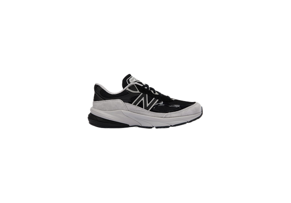 New Balance 990v6 trainers