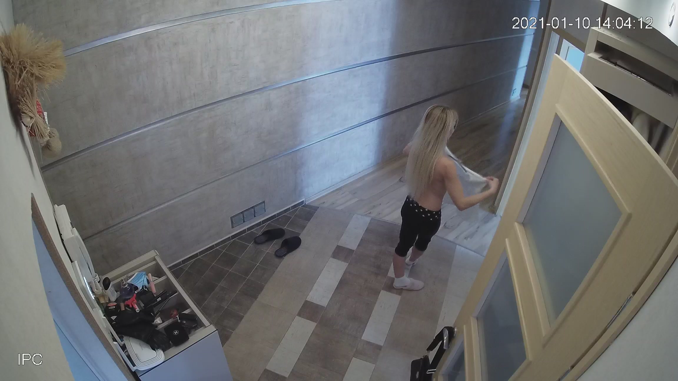 Hidden Voyeur 2 — 1_5021911654972000002 — screenshot 2