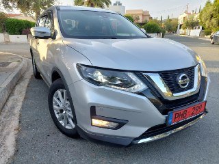 Аренда Nissan X Trail 4x4 гибрид