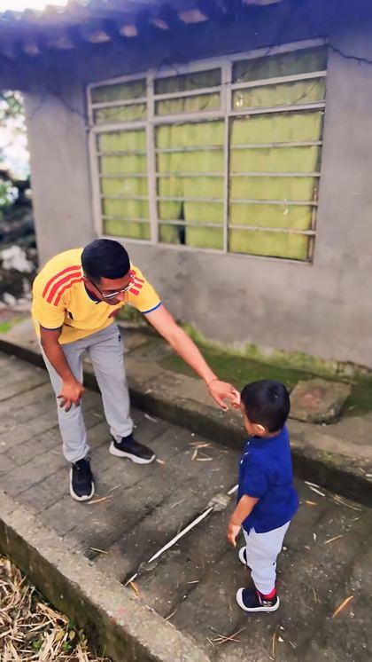 Reel de ayuda en la calle