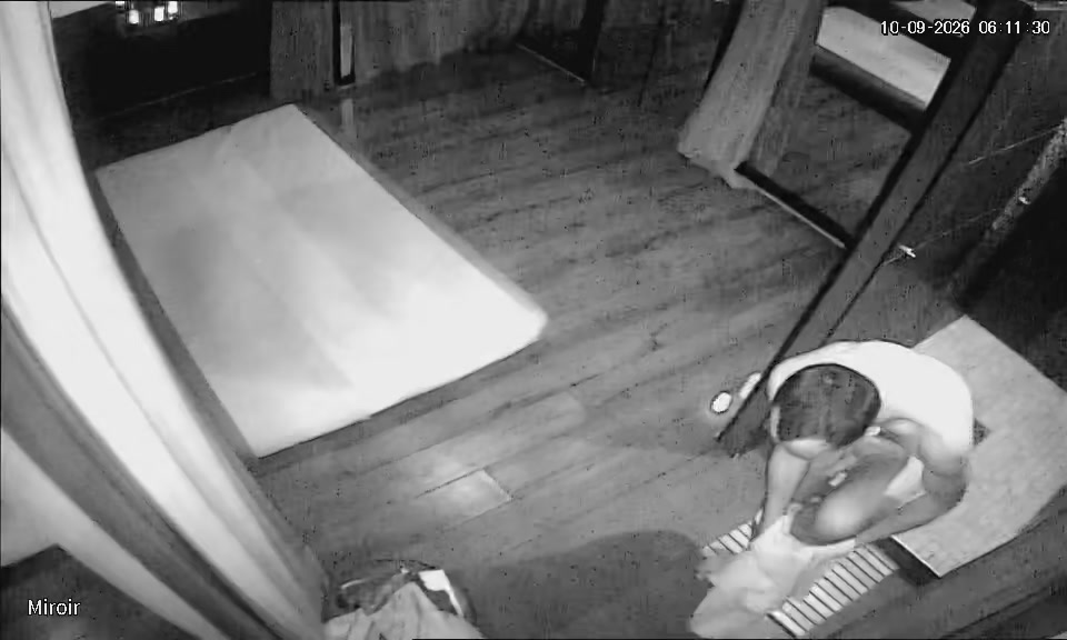 Hidden Voyeur 2 — 2M (19) — screenshot 2