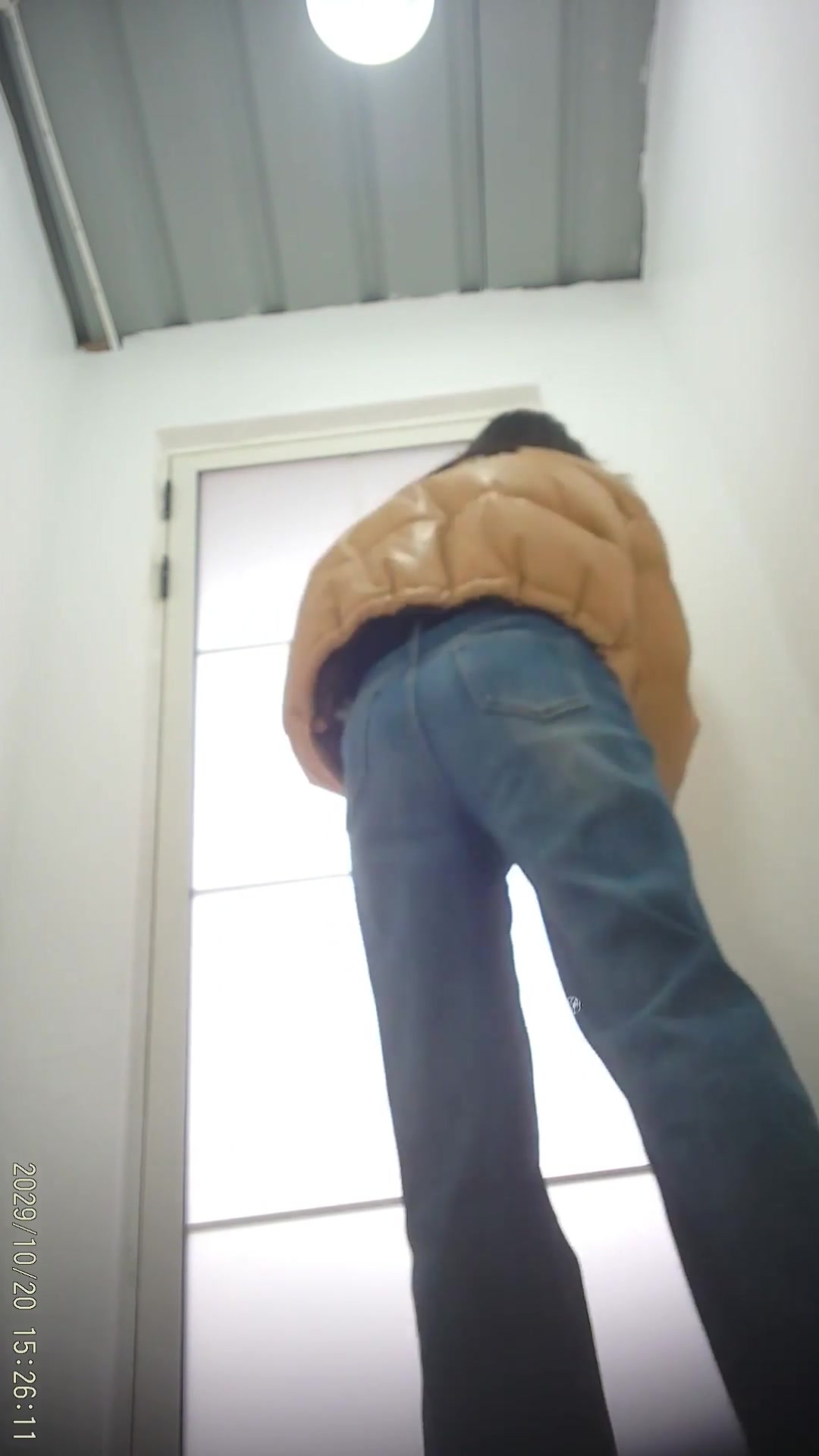 Toilet Spy — 0310(104) — screenshot 2