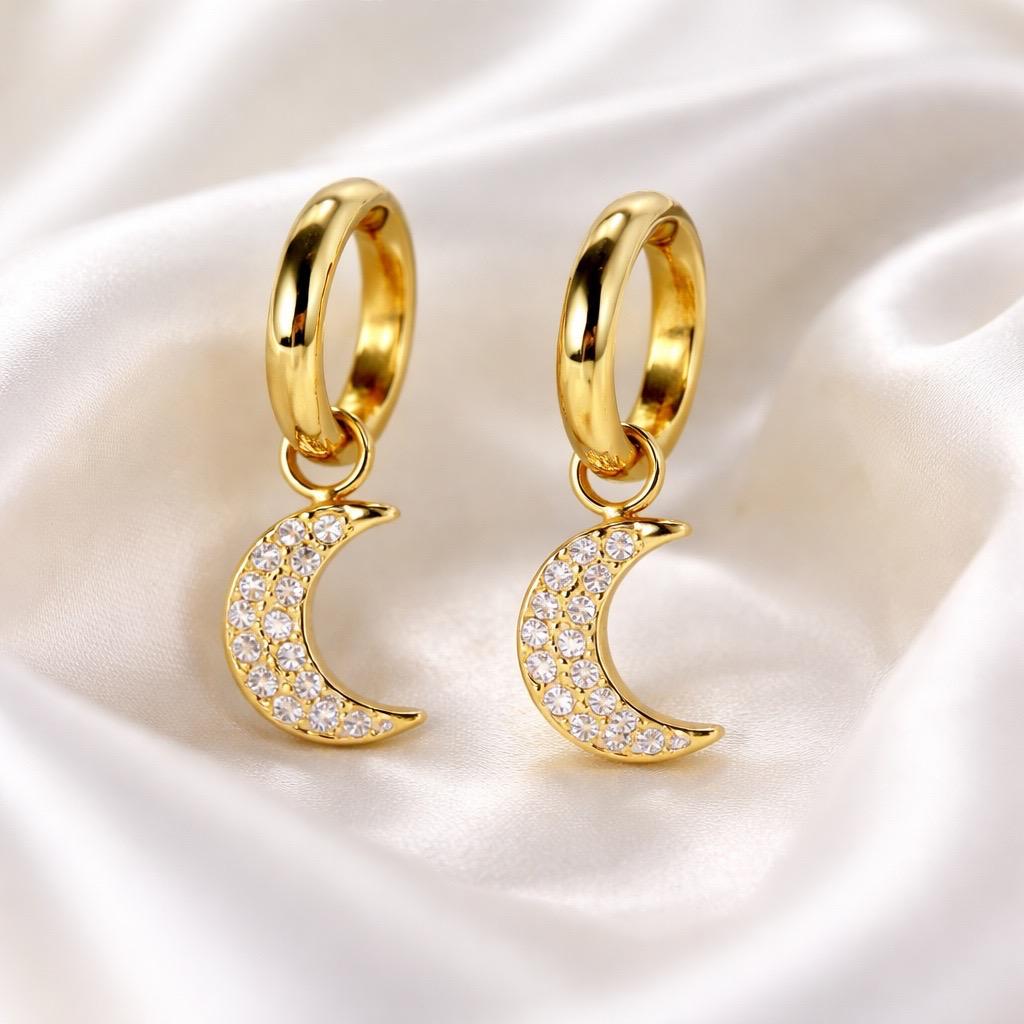 S. Steel Hanging Moons