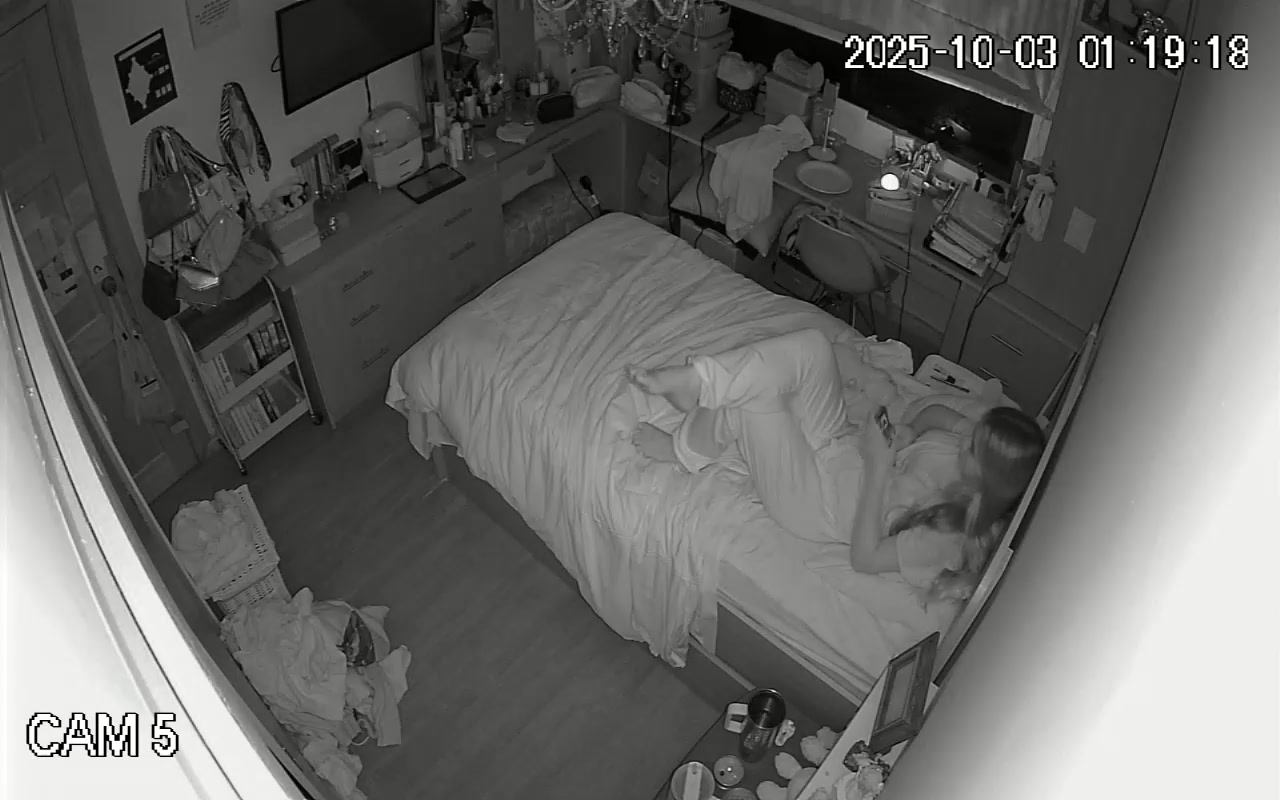 Hidden Voyeur 2 — 1_5010563148785125245 — screenshot 2