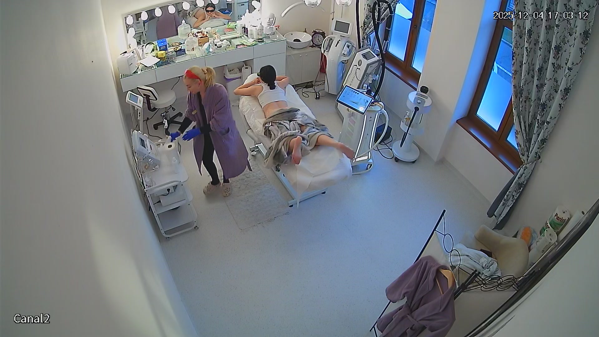 Hidden Voyeur 2 — Hackingcameras_61312 — screenshot 2