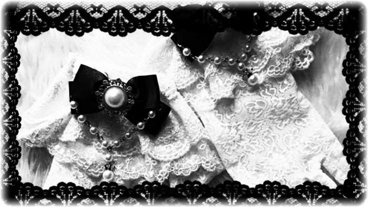 ⁰⁰ host's banner