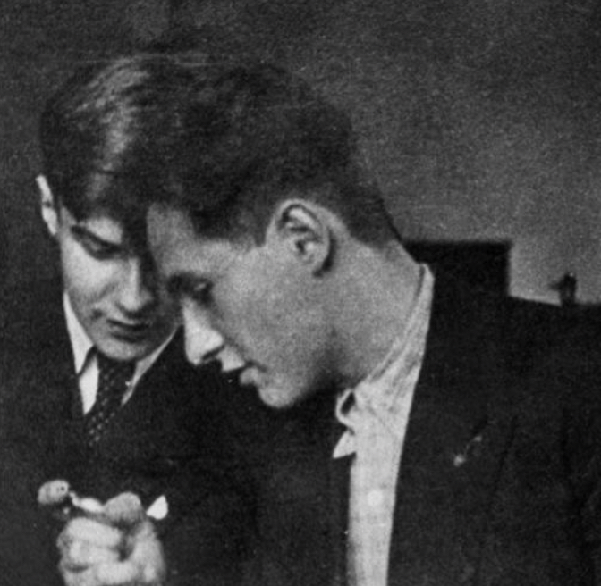 tadeusz in the back!!!