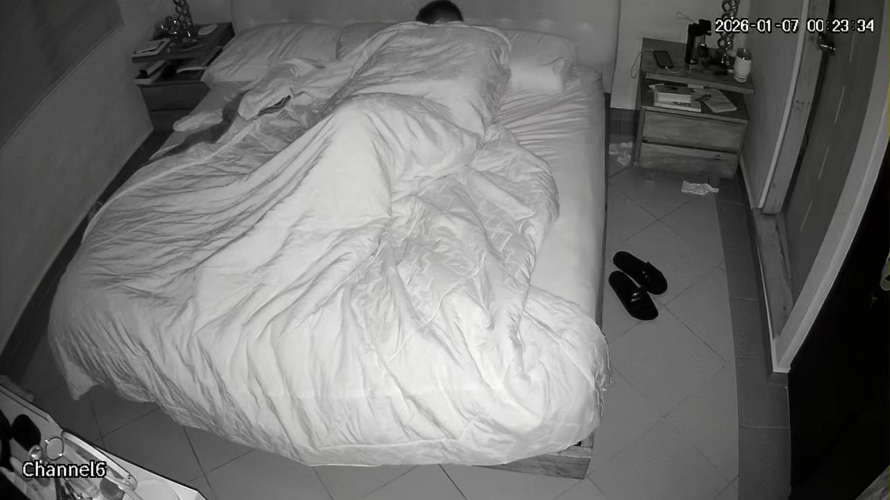 Hidden Voyeur — 1_5021606566265096362 — screenshot 2