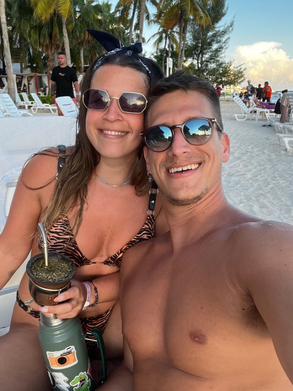 Santi y Maca