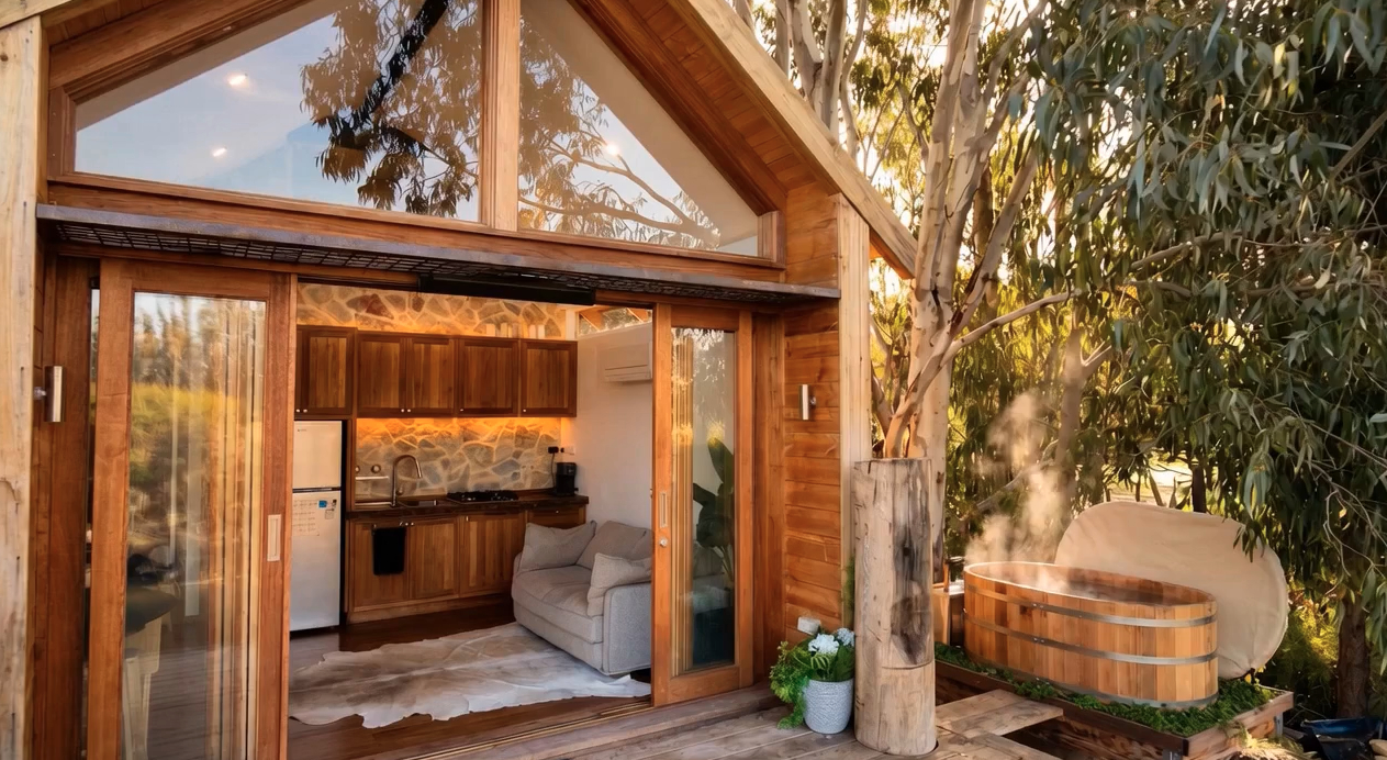 Cabin bathtub