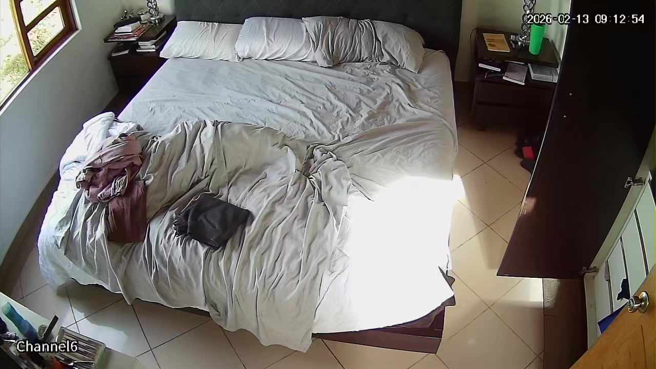 Hidden Voyeur — 1_5021606566265096377 — screenshot 2