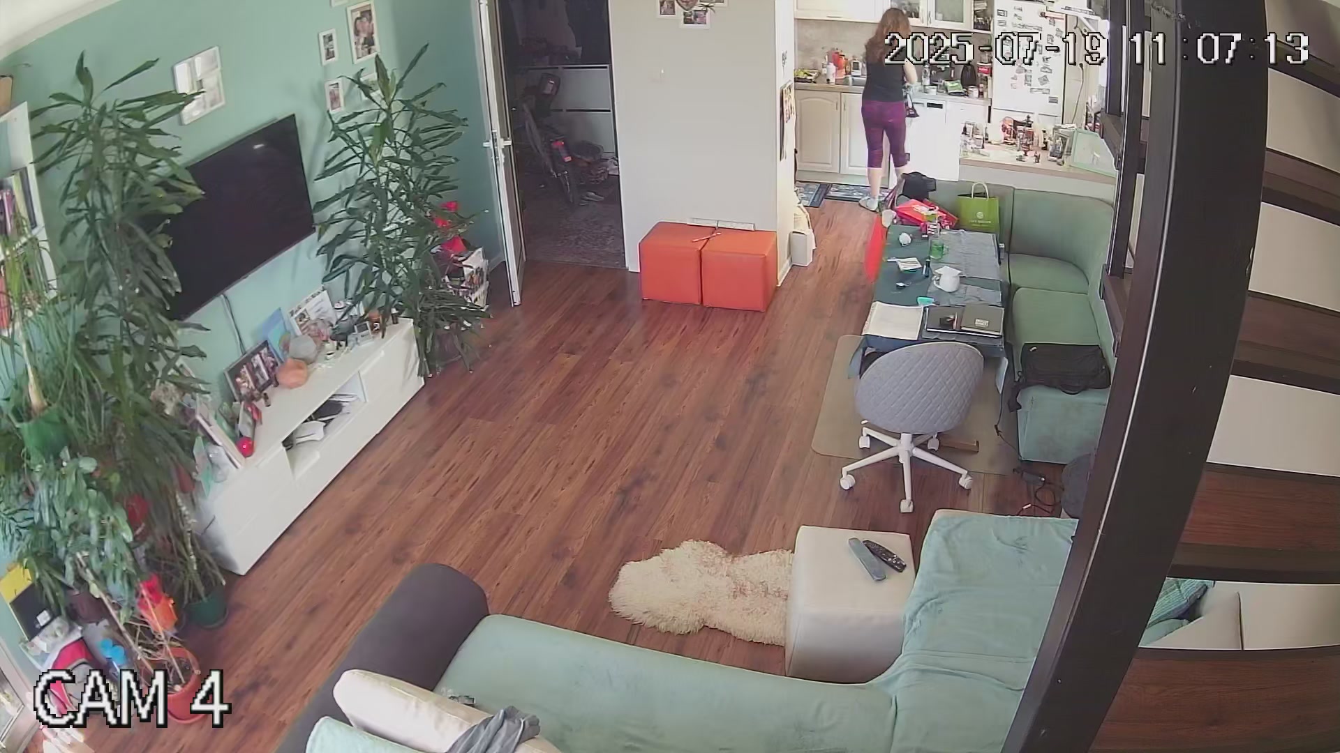 Hidden Voyeur — 1_5084803075835692773 — screenshot 2