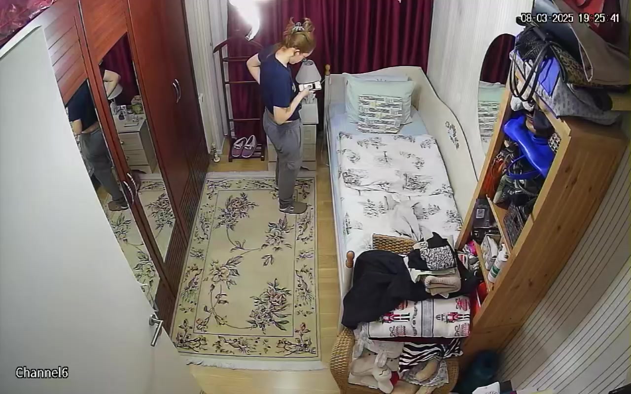 Hidden Voyeur 2 — 2_5380002487396758554 — screenshot 2