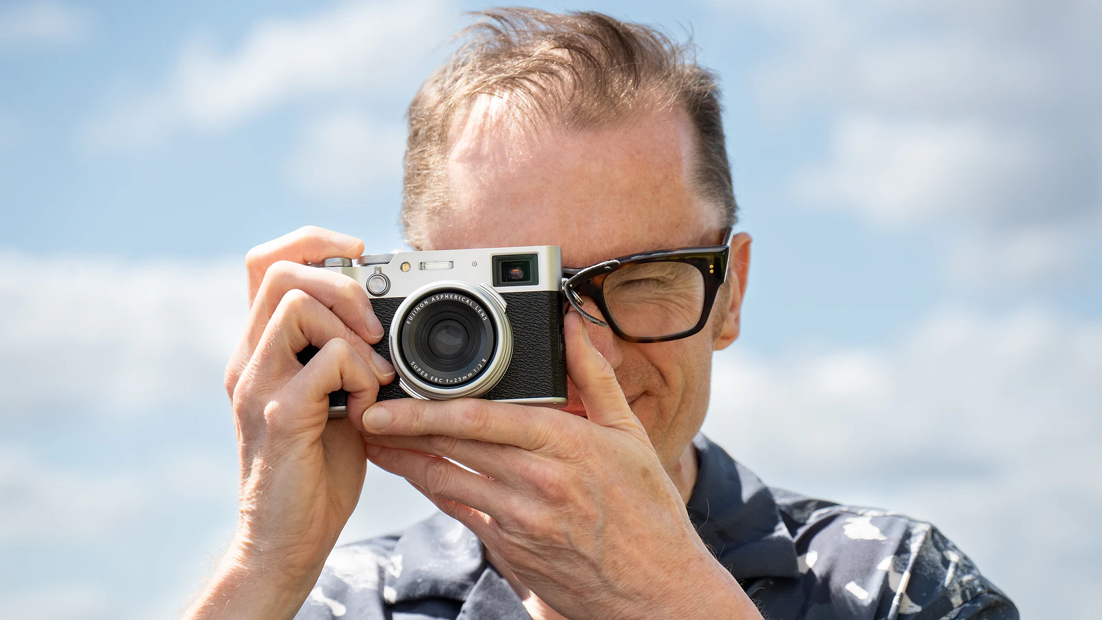 Fujifilm X100VI: Hồi Sinh Nhiếp Ảnh Với Vẻ Đẹp Retro Cổ Điển - Hình 2