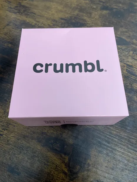 Dubai Chocolate Crumbl Cookie