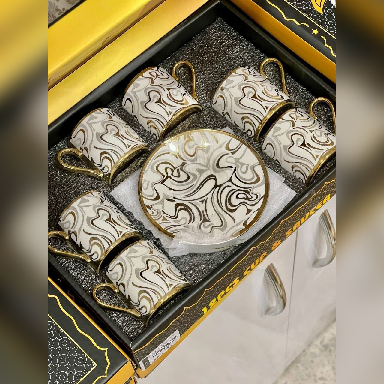 طقم فناجين بورسلين ملكي 12 قطعة