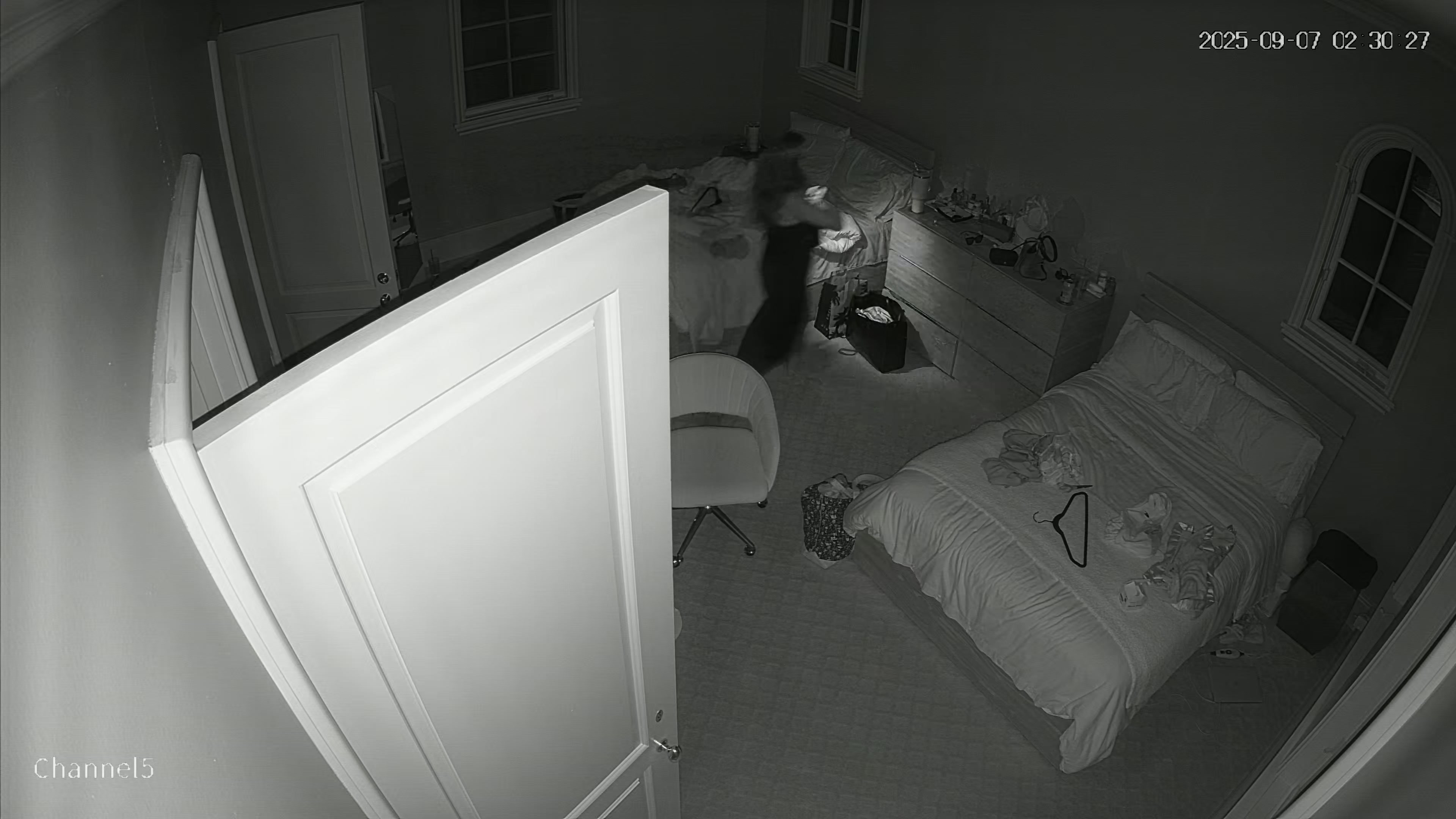 Hidden Voyeur 2 — 1_5132060515094234564 — screenshot 2