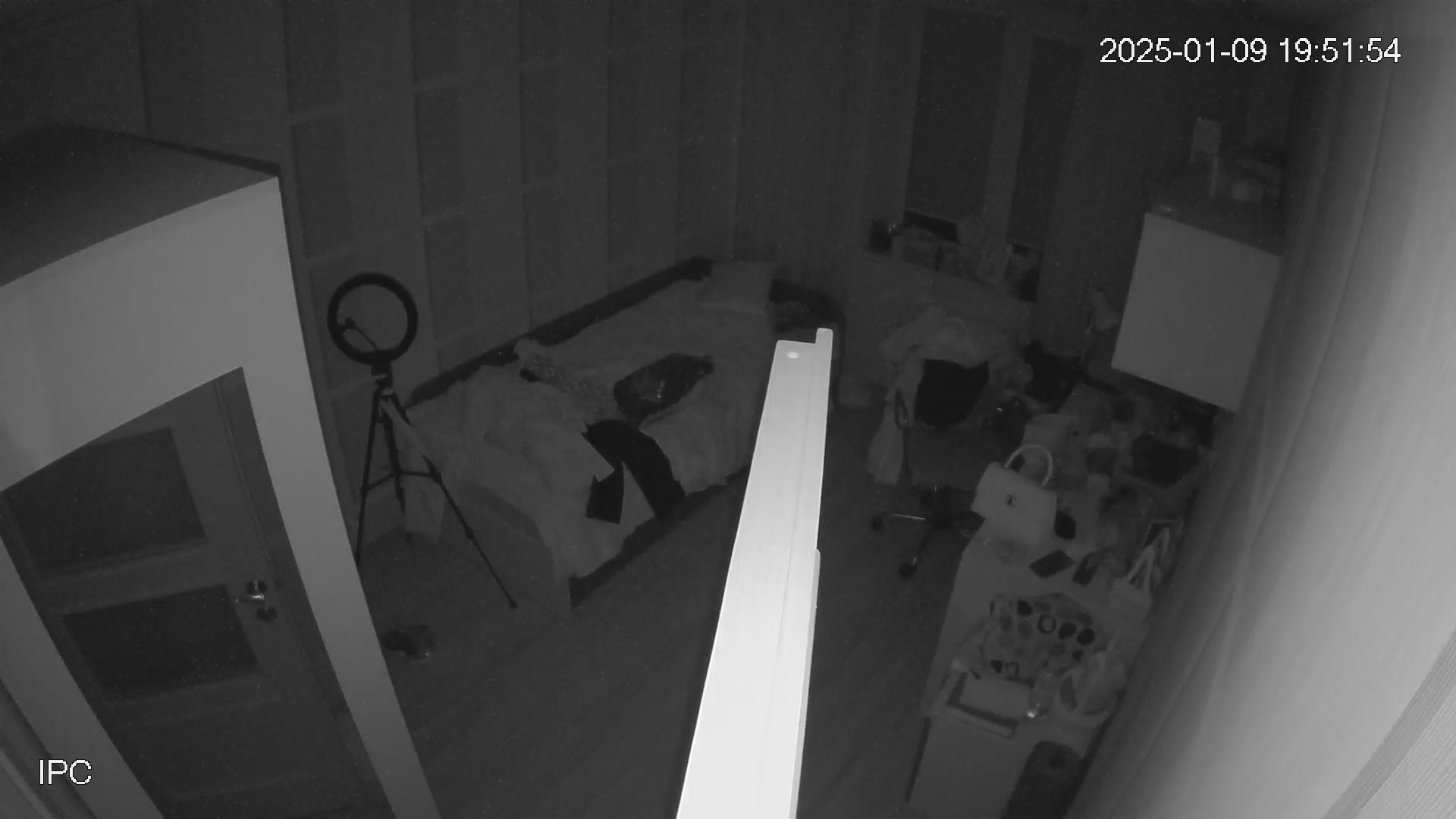 Hidden Voyeur 2 — 1_5059875502261536610 — screenshot 2