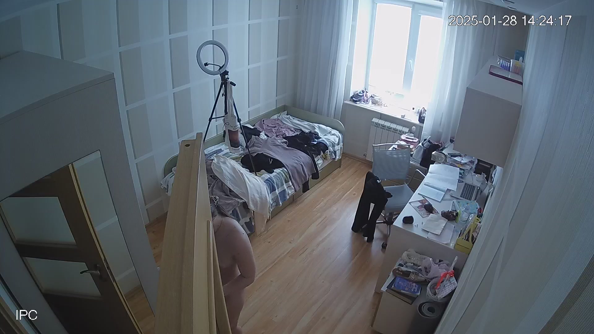 Hidden Voyeur 2 — 1_5059875502261536563 — screenshot 2