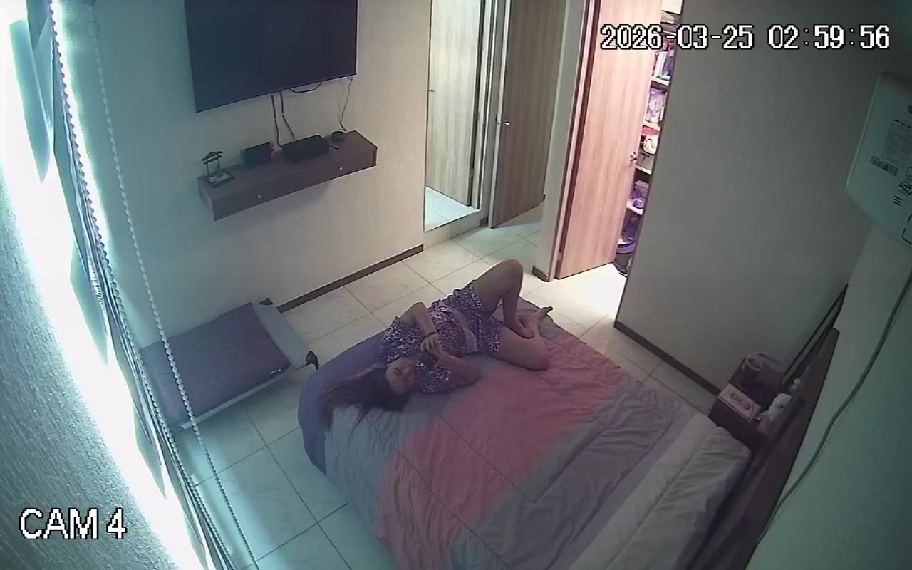 Hidden Voyeur — 1_4907148711483672550 — screenshot 2