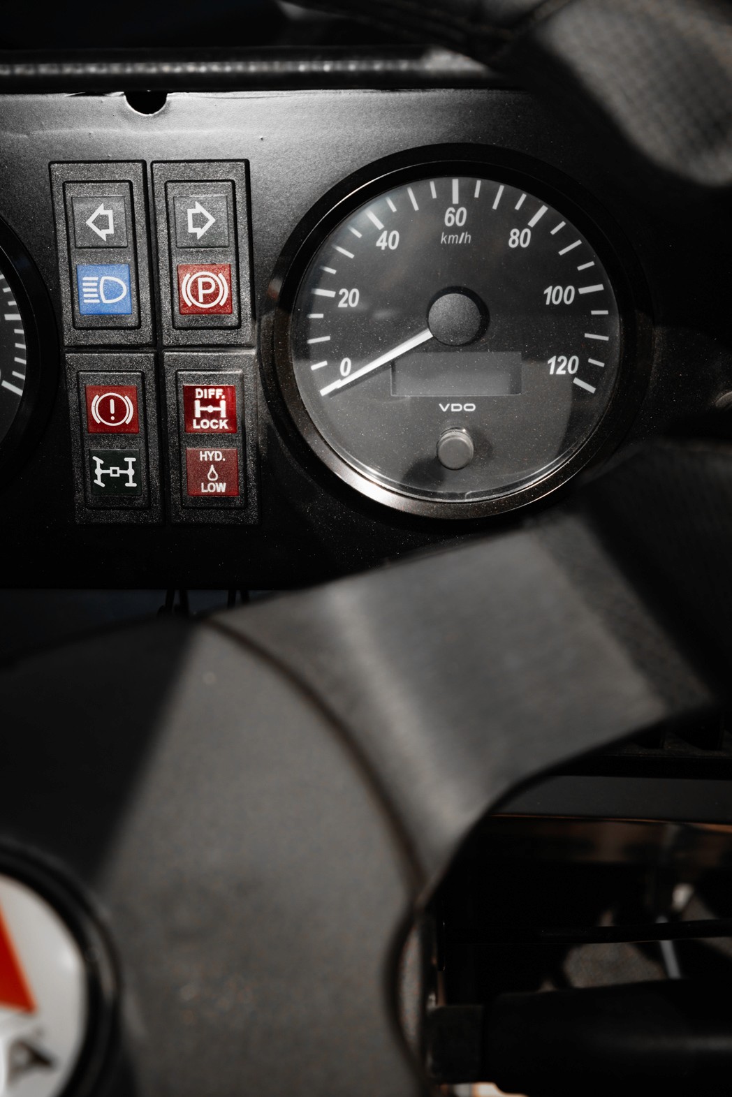 Dash switches