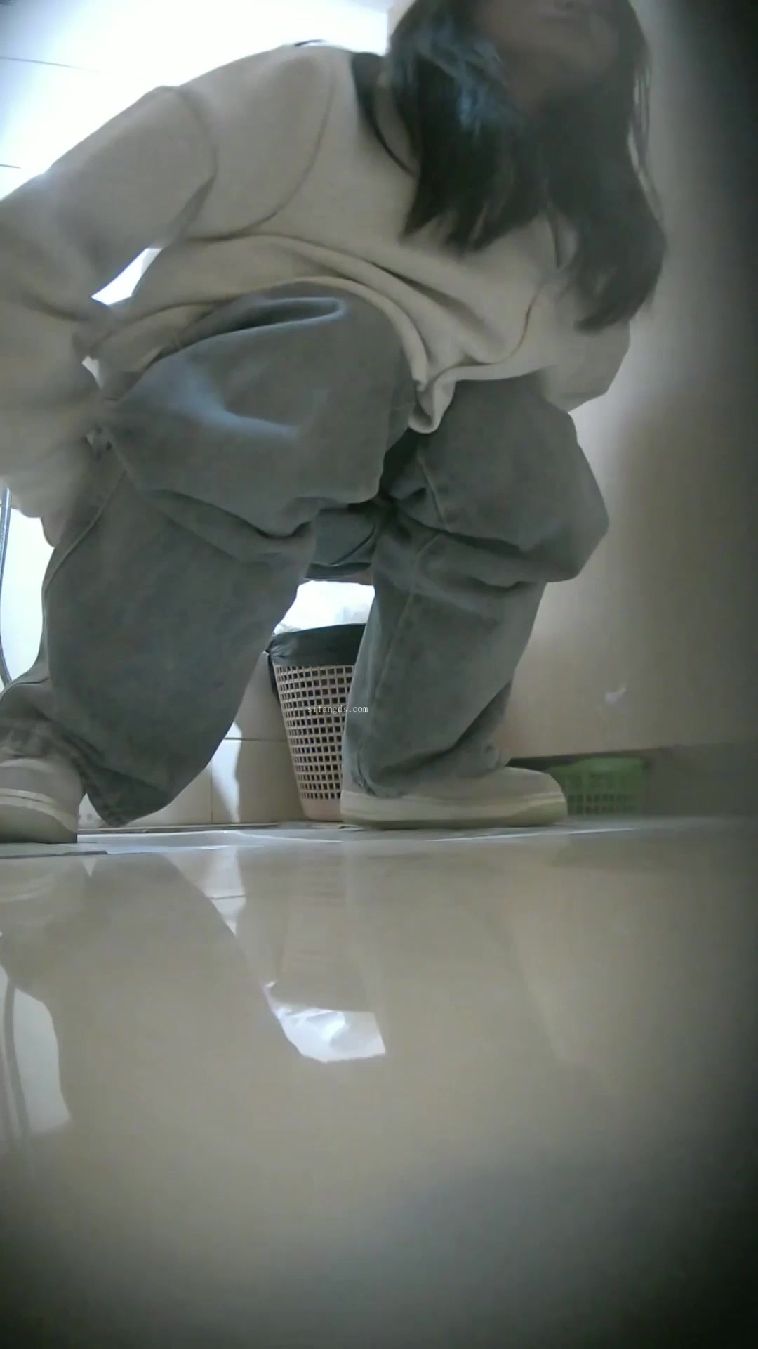 Toilet Spy — 0407 (1)(25) — screenshot 2