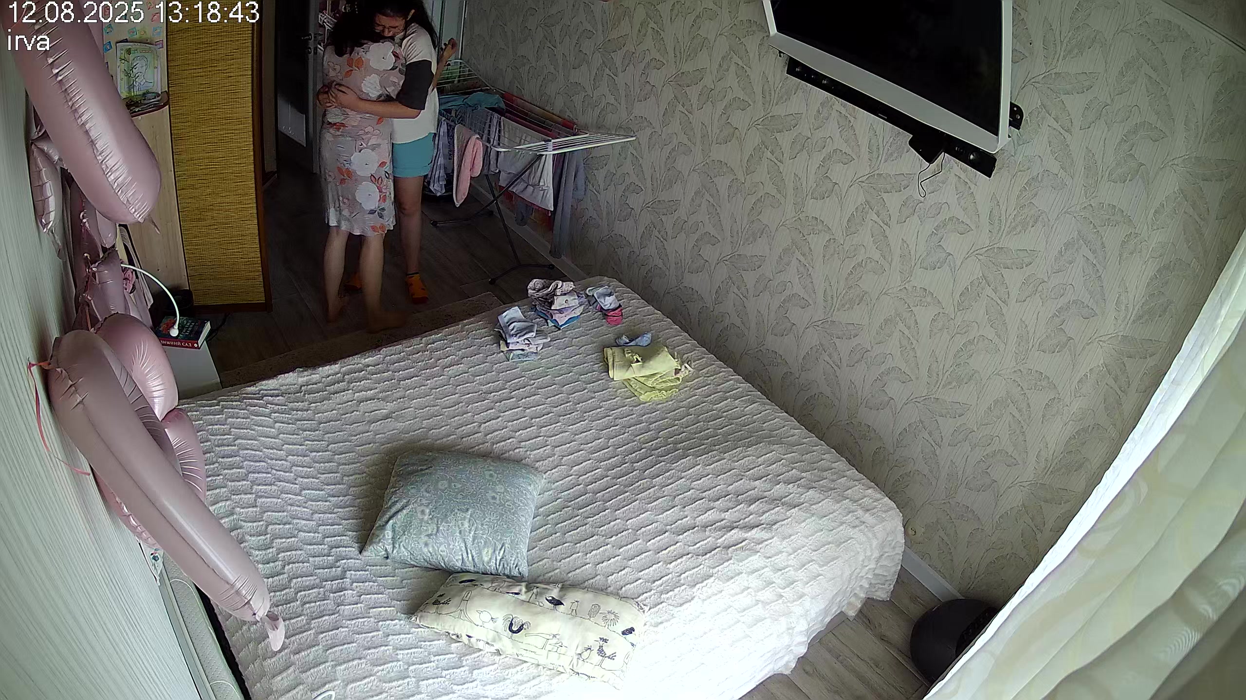 Hidden Voyeur — 1_5028634627409970799 — screenshot 2