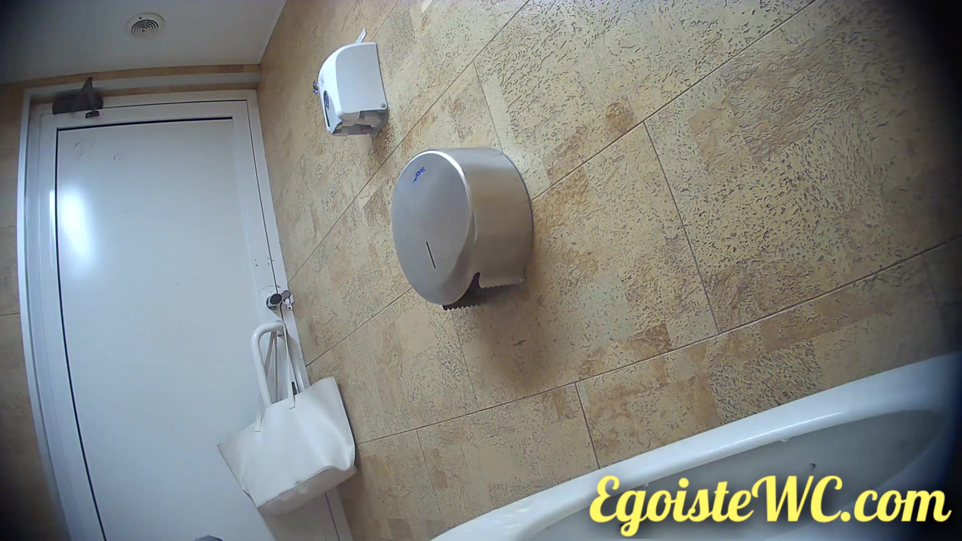 Toilet Spy — 0610(67) — screenshot 2
