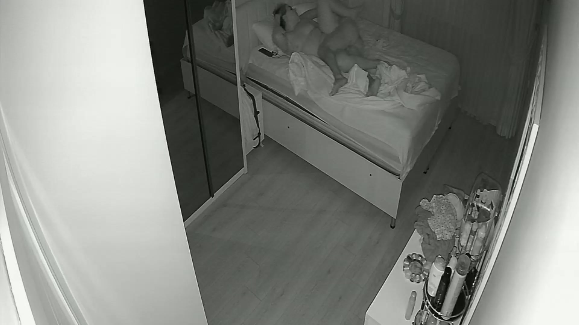 Hidden Voyeur — 1_5048634043839547307 — screenshot 2