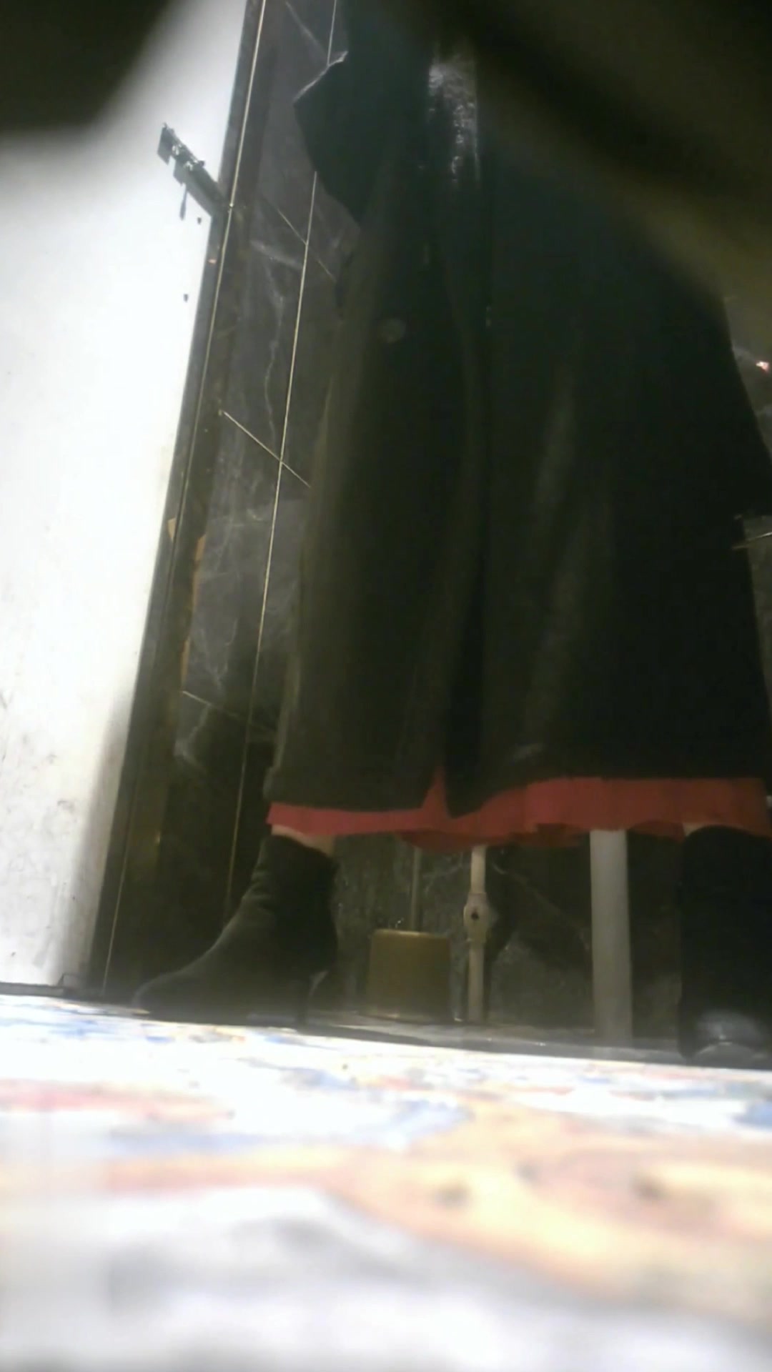 Toilet Spy — 0224(27) — screenshot 2