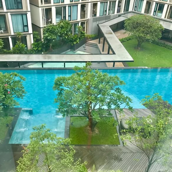 The Base Uptown Phuket — fotoğraf 4