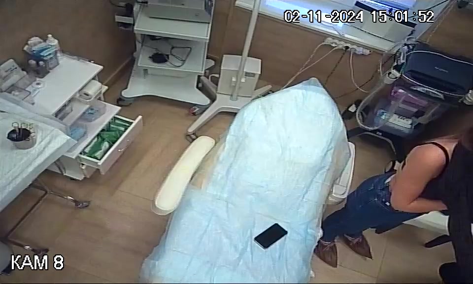 Hidden Voyeur 2 — Clinic (2) — screenshot 2